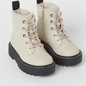 Light Taupe/ Cream warm lined kids boots